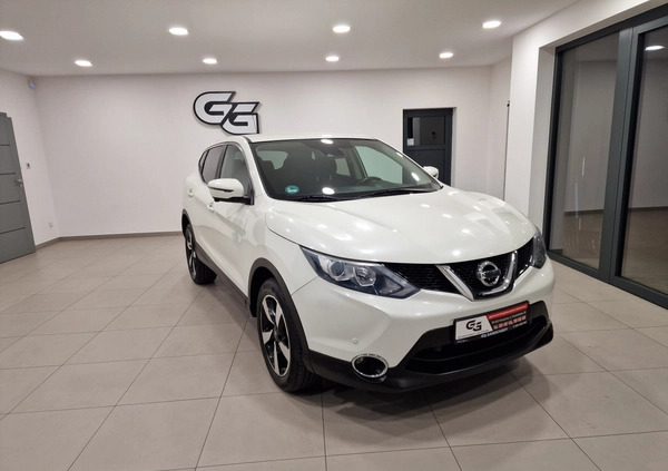 Nissan Qashqai cena 65900 przebieg: 105000, rok produkcji 2015 z Chodecz małe 436